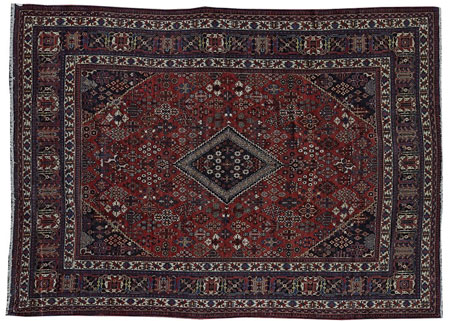 smiliarities of joshaghan carpet to hamedan and meime pattern